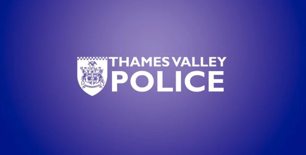 黑科技,前瞻技术,英国警方探测器,英国警方识别开车使用手机,识别开车使用手机驾驶员,汽车新技术 黑科技,前瞻技术,英国警方探测器,英国警方识别开车使用手机,识别开车使用手机驾驶员,汽车新技术